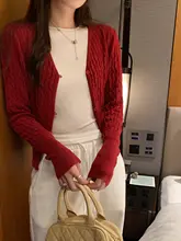 優雅なVネック長袖ニットカーディガン【女性用・ラグジュアリー感・秋冬用】