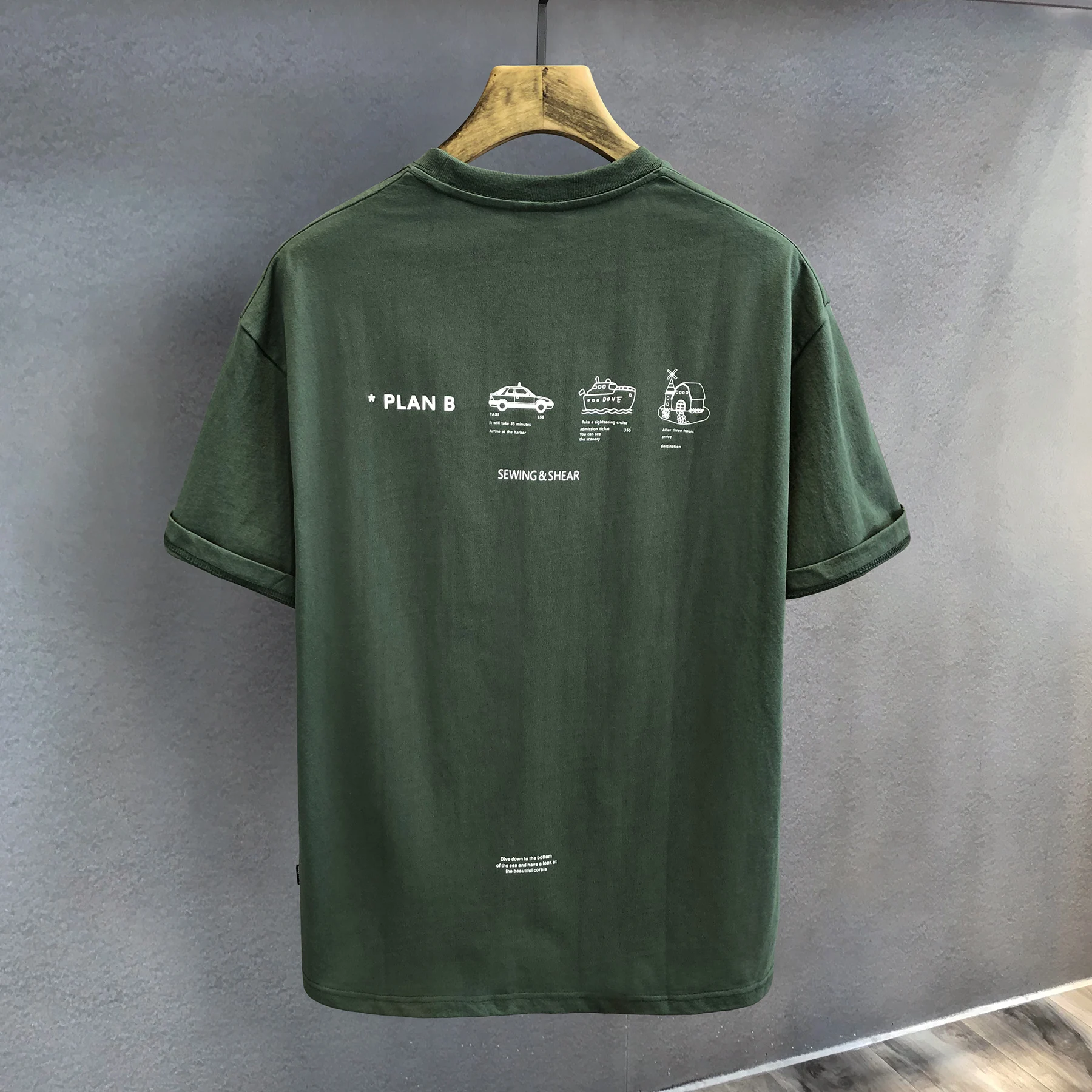 バックプリントTシャツにシミが付いても大丈夫？高品質コットンTシャツの選び方とケア法