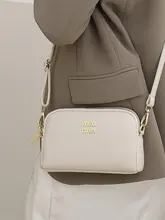 スタイリッシュな斜め掛けバッグ【高級感あるデザイン・スマホ収納可】