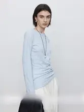 肌理感の長袖Tシャツ【デザイン性が高く体にフィット・レディース】