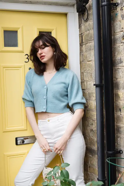 AZURIERA 中袖 毛糸カーディガン【水色・Vネック・羊毛混・女性用・オリジナルデザイン】