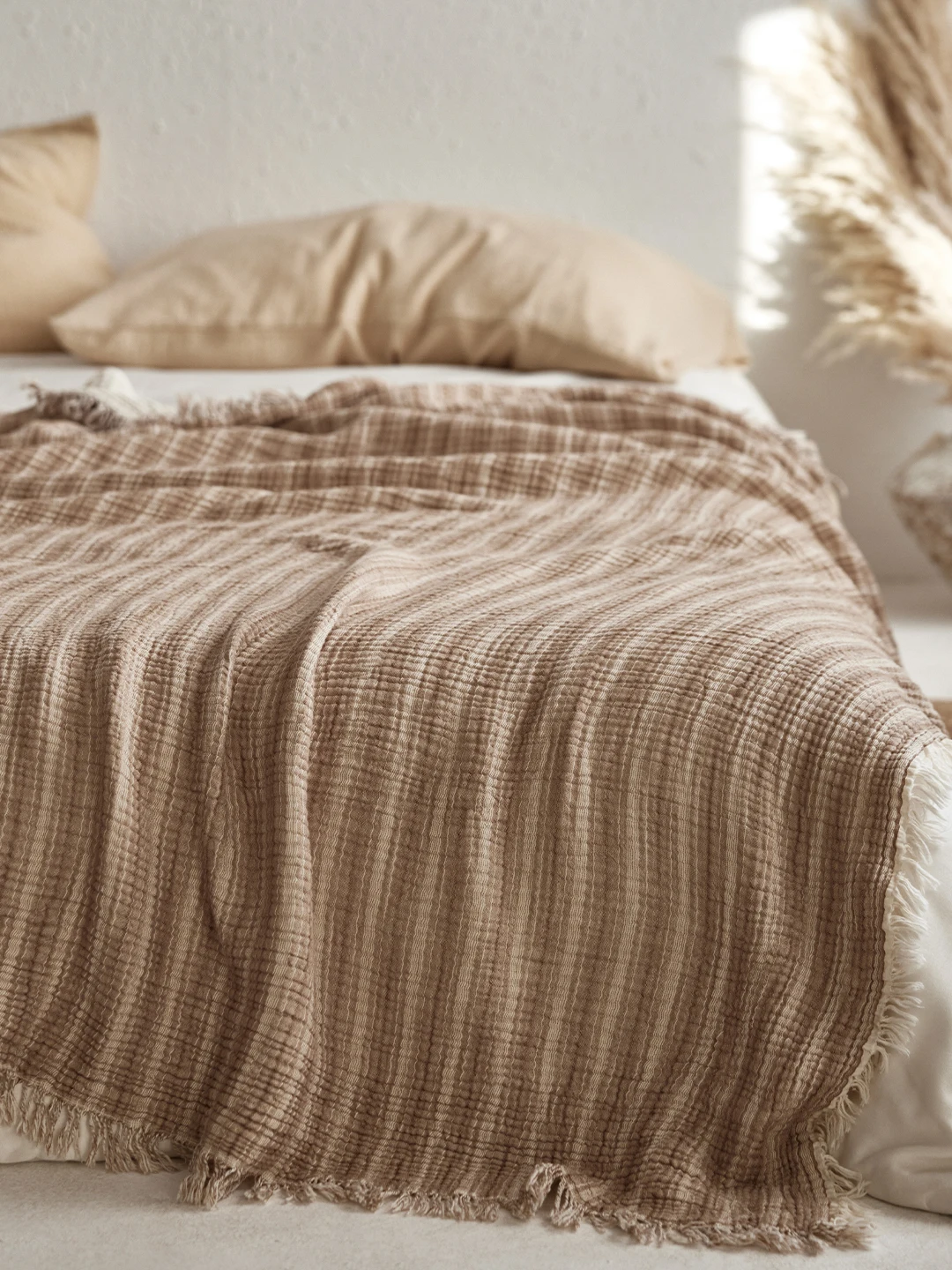 夏の部屋にぴったりなブランケットは、どう選ぶ？