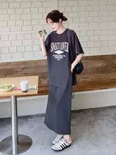 女性用グレーTシャツワンピース【チックスタイル・フィット・長丈・セットアップ対応】