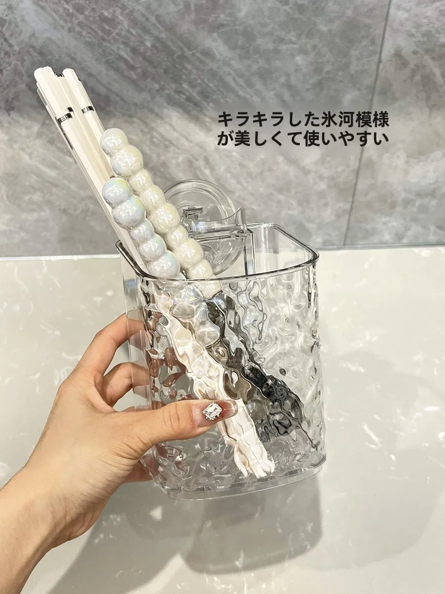 吸盤式キッチン用箸立て：収納・水切り機能で一人暮らしの便利グッズとしての実用性を検証