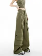 ミリタリーグリーンのワークパンツ【レディース・ゆったりストレート・デザイン性のあるワイドレッグ】（セットアップ対応）