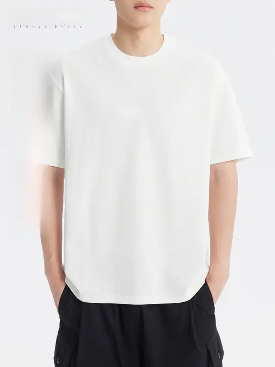 クール感のある半袖Tシャツ【蜂巣模様・ホワイトプリント・ラウンドネック・メンズ用】