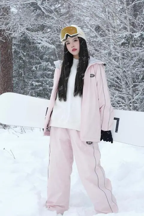 防水・保温・通気性に優れた滑雪服【アウトドア用・男女兼用・風を防ぐ・プロ仕様】（セットアップ対応）
