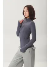スポーツ用ジャケット【軽量・フィット感・春秋用・ハイネック・ジッパーデザイン・ヨガ ＆ランニング対応】