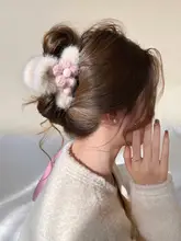 毛糸の花モチーフヘアクリップ【女性用・サメクリップ・高級感あるデザイン】