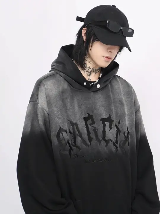 Mz ヴィンテージ風グラデーション刺繍入りフード付きスウェットシャツ【メンズ・ゆったりサイズ・カジュアルスタイル】