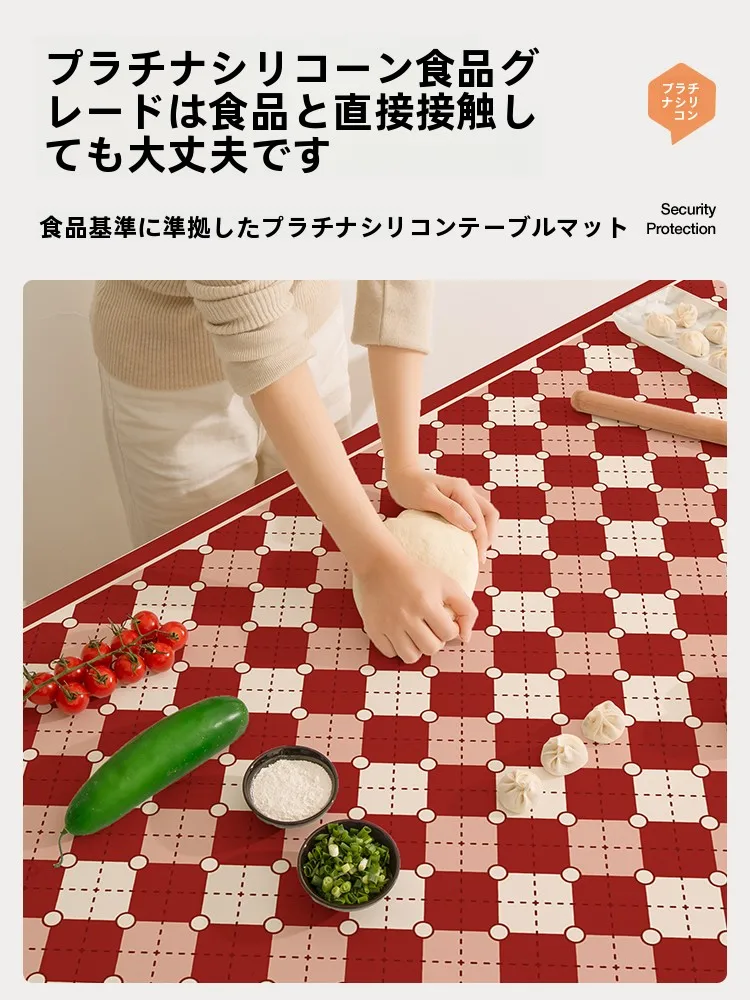 ランチョマットとは？赤いシリコン製テーブルマットの実用性とスペック解説