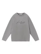 刺繍入り長袖Tシャツ【ユニセックス・ゆったりデザイン・コットン】