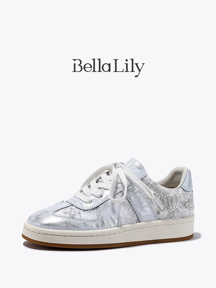 レースアップスニーカー レディース：Bella Lilyの軽量調整型カジュアルモデルが提供する歩きやすさとフィット感