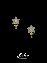 イヤリング【イエローとホワイトの小花デザイン】