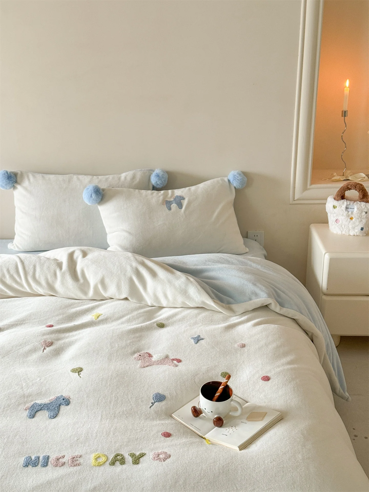 寝具にお金をかけるべき？可愛いキャラクター寝具が睡眠の質を変える理由