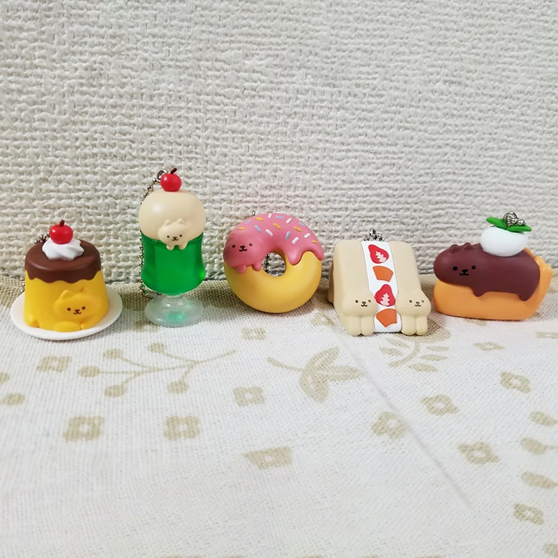 猫が食べ物に変身するカプセルトイ【ドーナツプディング・可愛いマスコット】とは？