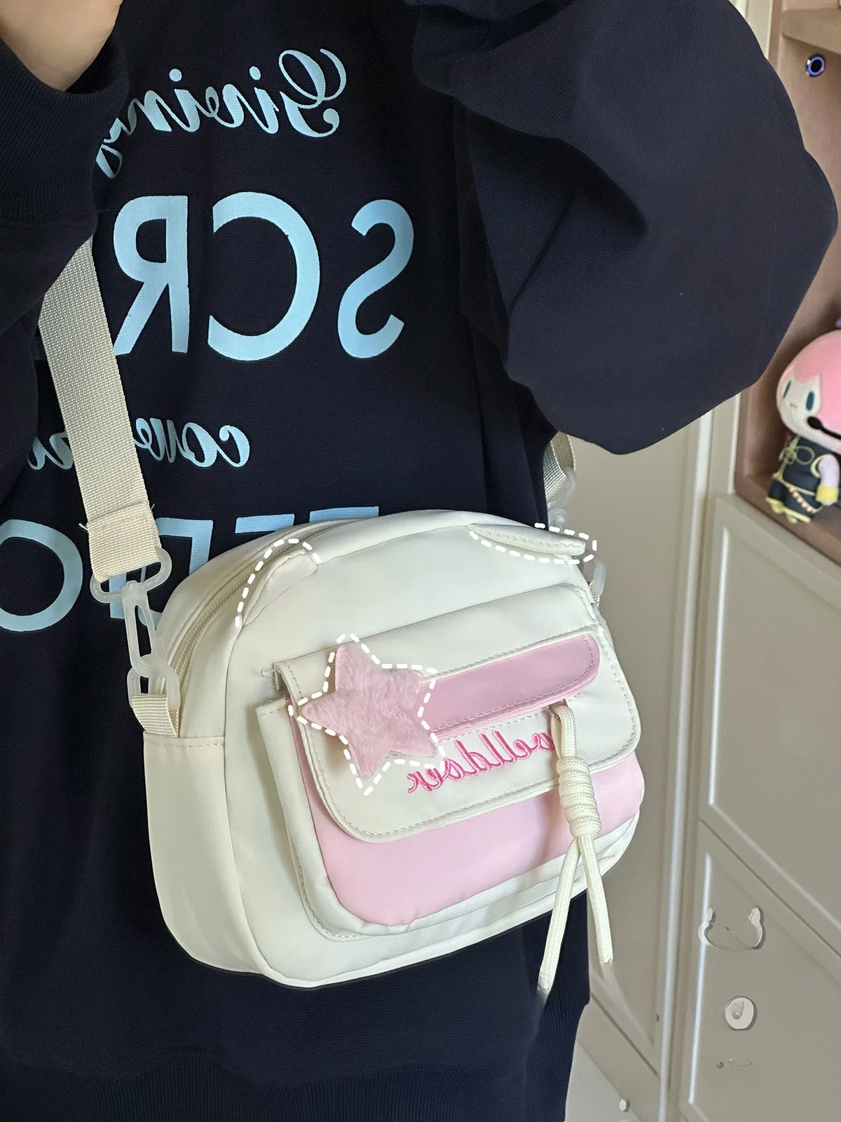 夏フェス カバン おすすめ4選：デザイン・機能・価格帯を考慮した実際の使い方と選び方
