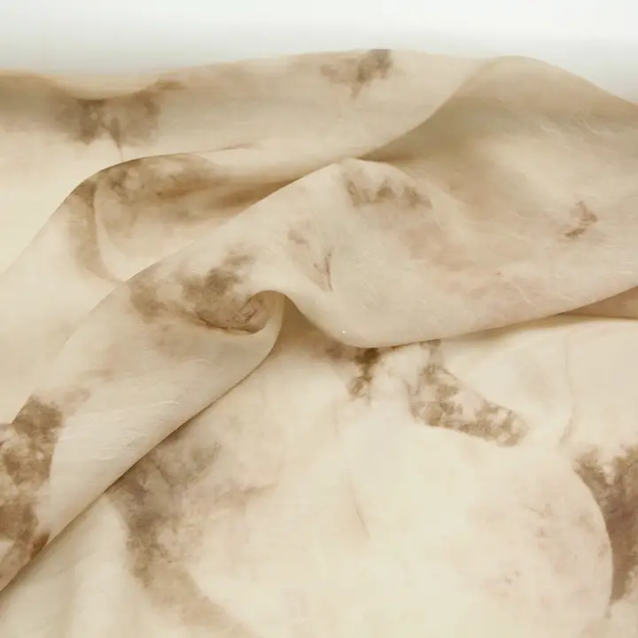 侘寂風の薄手透け感ある杏色水墨染めの天絲涤麻布料【漢服用】【生地】
