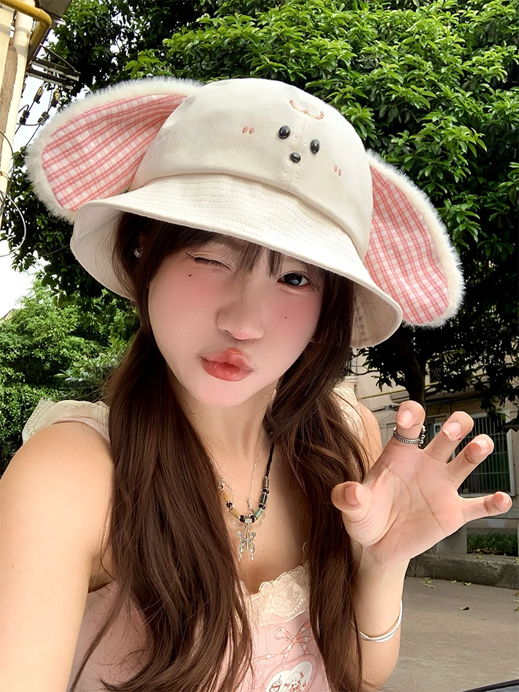 うさぎ耳帽子はどんな感じですか？夏の日差しに負けない、甘さと涼しさを兼ね備えた1つの答え