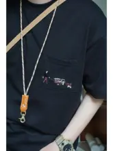 ユニセックス刺繍ポケットTシャツ【クルーネック・カジュアル・ゆったりフィット】