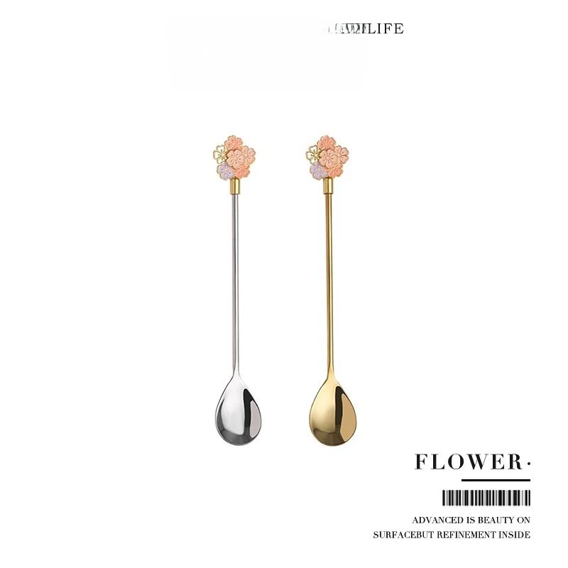 ステンレス製 長柄さくらスプーン：プチギフトとしての実用性とデザインのバランス