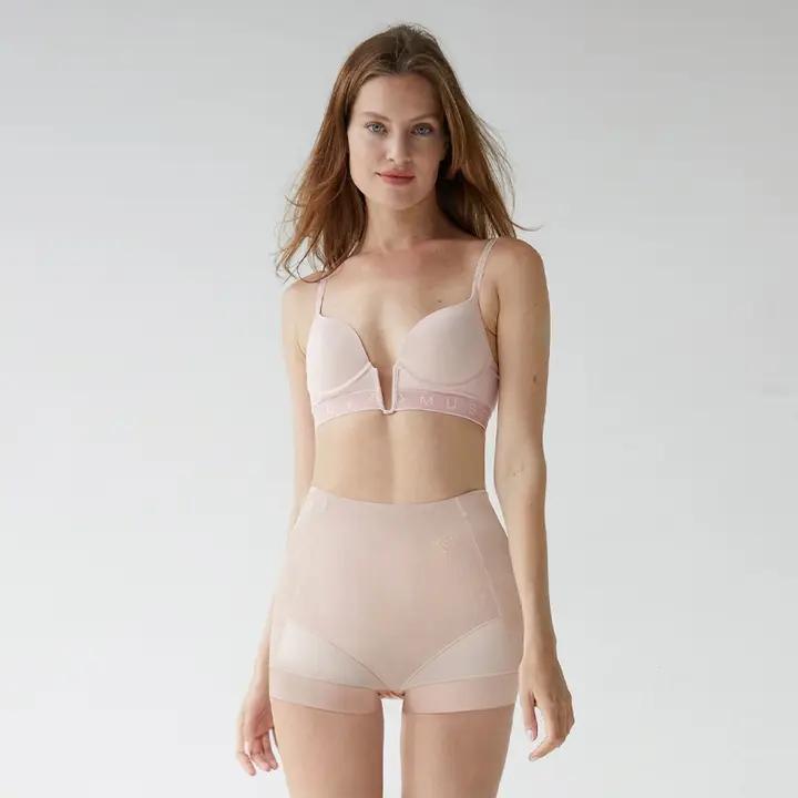 低腰デザインのヒップアップショーツ【セクシー・3D立体効果・極上の柔らかさ】（セットアップ対応）
