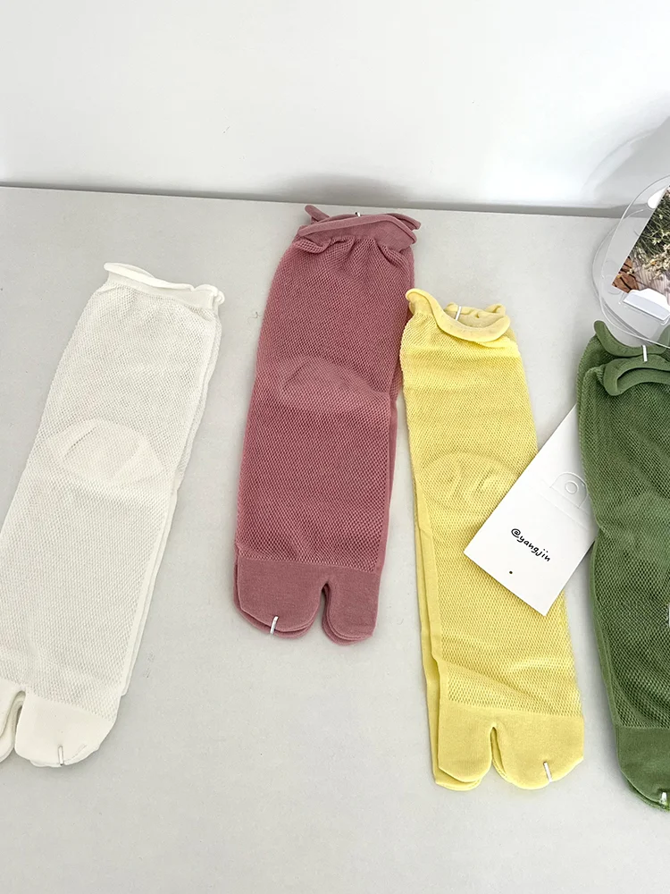 足だしで足の疲れを和らげるには？春夏の軽さと通勤スタイルに合うタビソックスの選び方