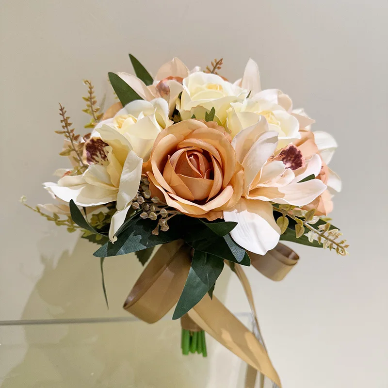結婚祝いに贈るプリザーブドフラワーは、どんなもの？リアルな体験で解き明かす