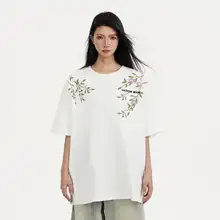 花柄刺繍入りコットン半袖Tシャツ【ユニセックス・ルーズフィット・カジュアル】