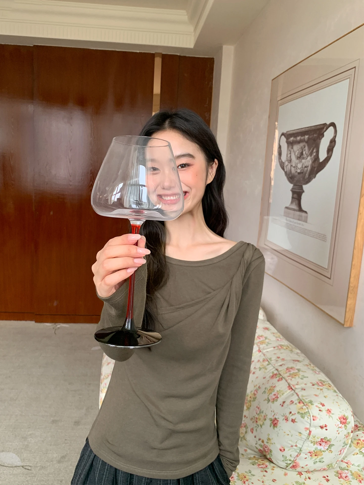 骨格ストレート ロンtは本当に通勤にぴったり？その本質を知れば、毎日がスムーズに