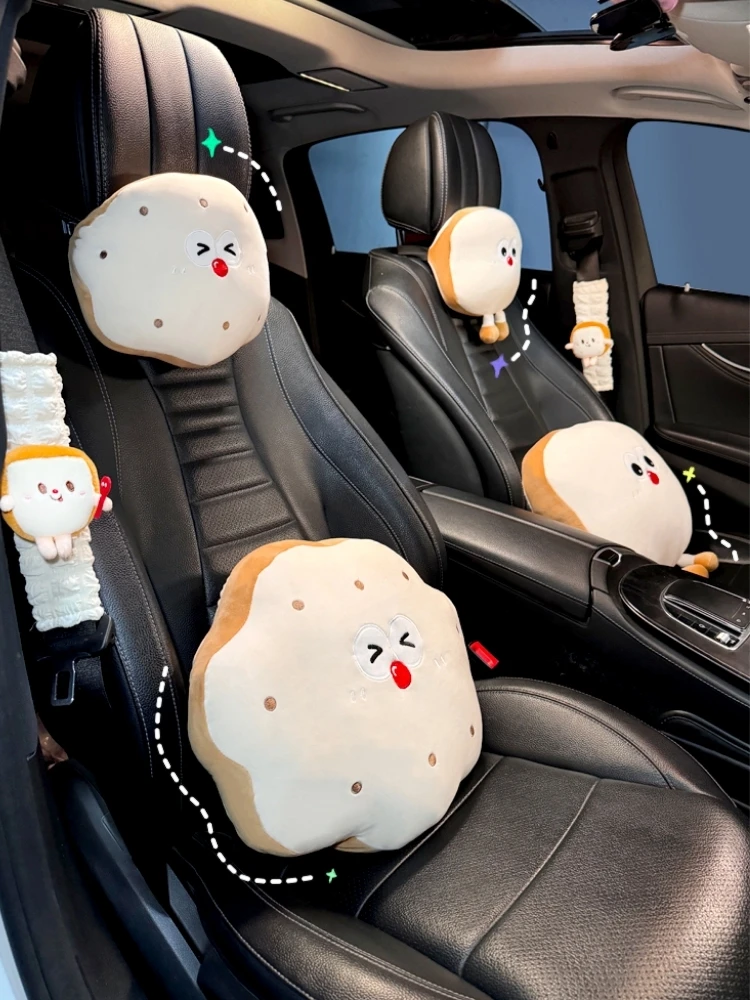 2人用クッションの選定：可愛いクッキー型デザインの車用ヘッドレスト枕の実用性と使い分け