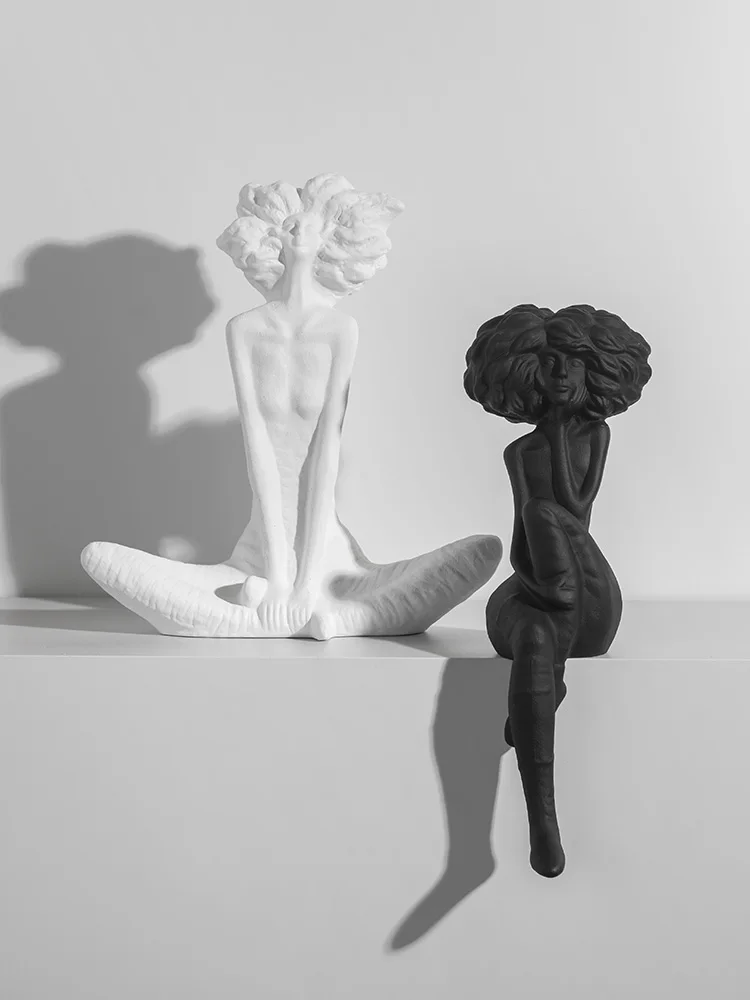 かっこいいレジン作品を選ぶには？モダンな雰囲気と日常の距離を詰める1つのアイテム