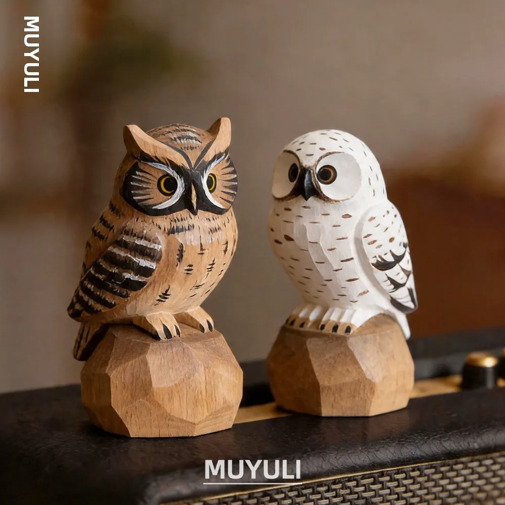 木彫りの熊アートを選ぶべきか？それともフクロウと小鳥の手作りデスクトップがより心を癒すのか？