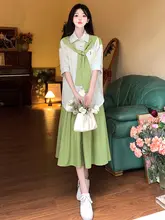 大きいサイズの夏季カジュアルコーディネート女性用シャツ【したデザイン・フローラルスカート】（セットアップ対応）