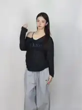 トレンド感溢れる露肩ロングスリーブTシャツ【デザイン・春用】
