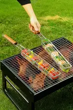 304ステンレス製 アウトドア用木製ハンドルBBQグリルネット【ソーセージ・ホットドッグ・キャンプ用・焼肉用ツール】