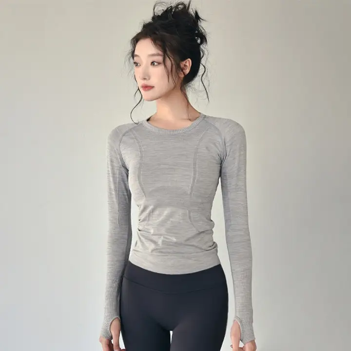 ヨガウェア Tシャツ レディース 長袖 半袖 タイト 着痩せ 速乾 通気性 ランニング トレーニング フィットネス ジム