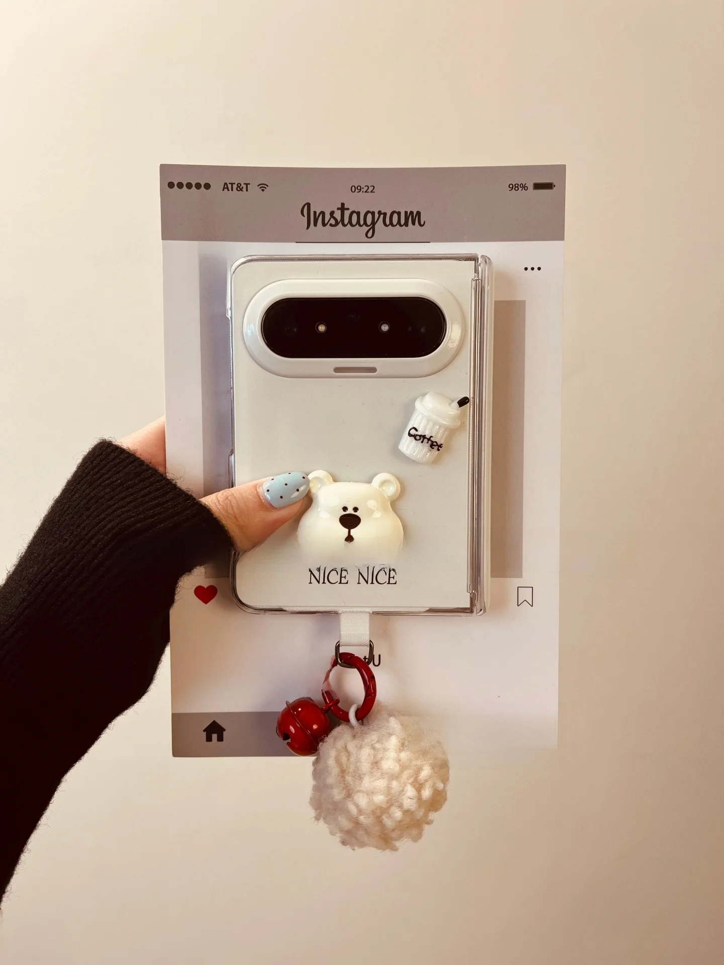 雪人スマホケースを手作りにするべきか？そのメリットと、おすすめの代替案は？
