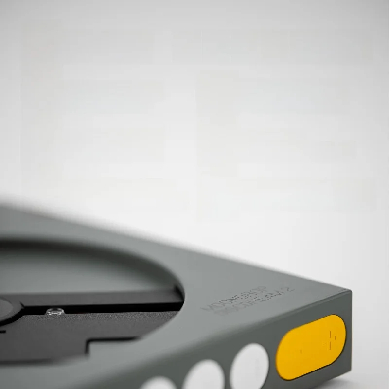 小さいCDプレーヤーを選ぶときに迷うのは、なぜ？