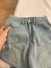 リボン刺繍デニムショートパンツ【ハイウエスト・ストレートレッグ・女性用】