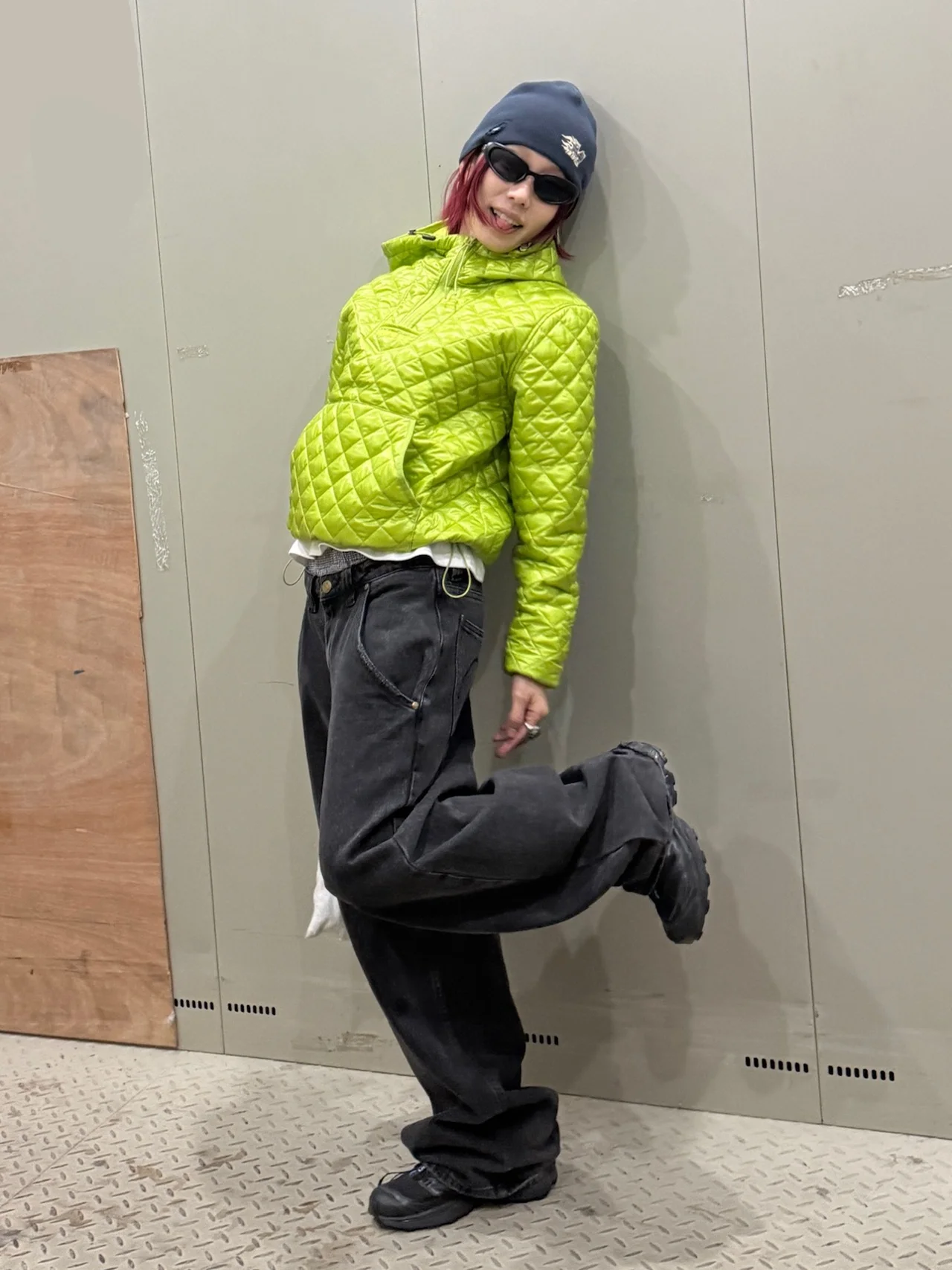 人気 マウンテン パーカー とは？ダイヤモンド刺繍が際立つ「ゆったりシルエット」の秋冬に最適なアイテムは？