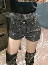 ストーン付きハイウエストショートパンツ【女性用・フィットデザイン・韓国風】