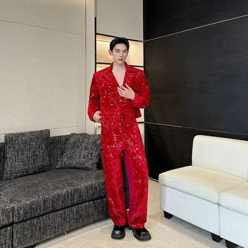 トークショーに着る服装は、本当に「カジュアル」でいいの？