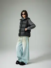 周淼 ザホウ 水洗い加工のクラシックデザイン ワイドレッグデニムパンツ【フラワープリント・フィット】