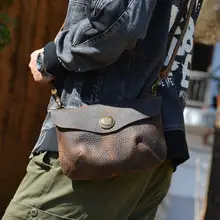 極上の柔らかさの本革メンズショルダーバッグ【シンプル・レトロデザイン・斜め掛け・小型】