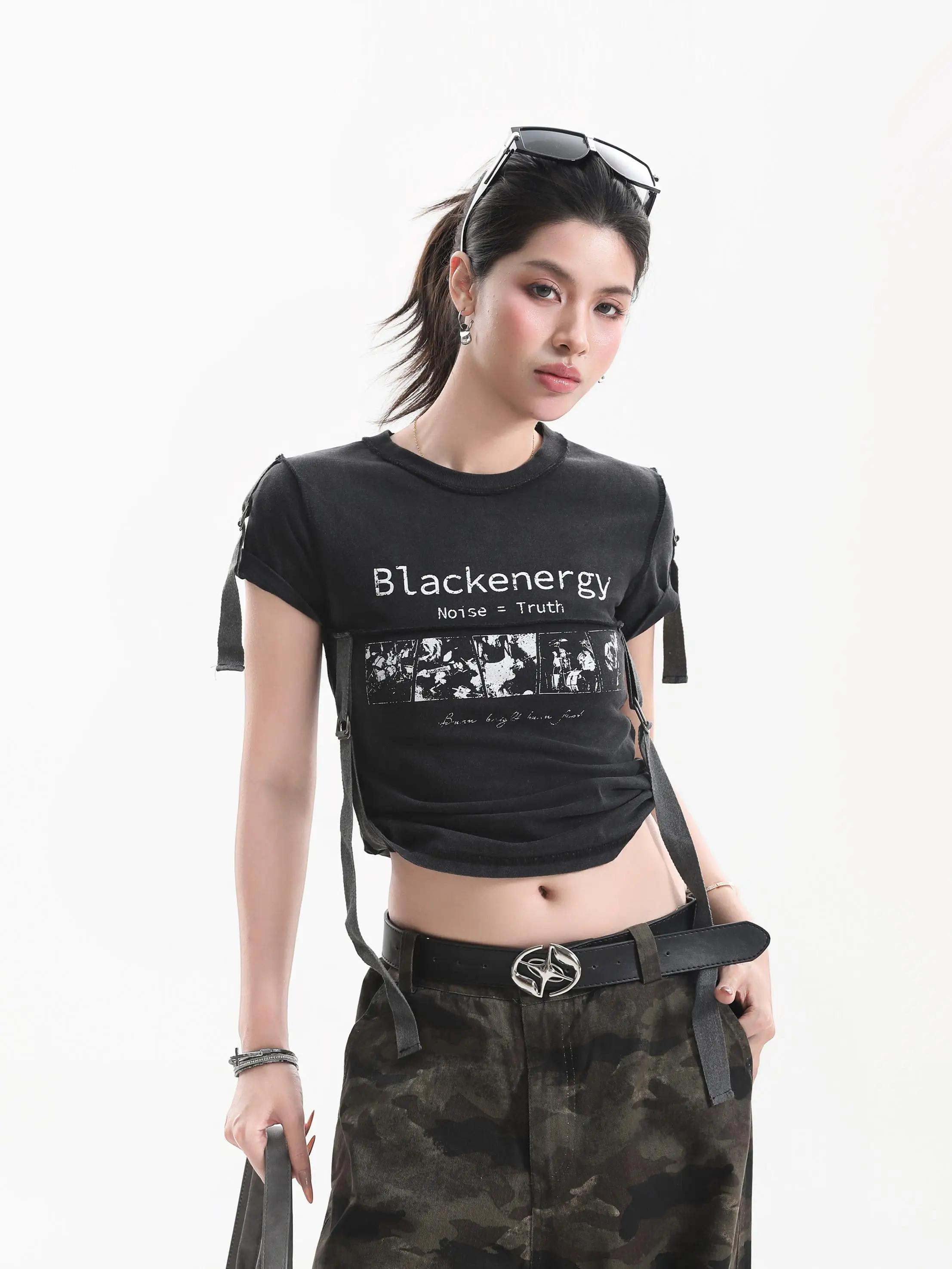 Y2Kファッションを着るなら、どんなTシャツが本当の「心のこもったスタイル」を生むの？