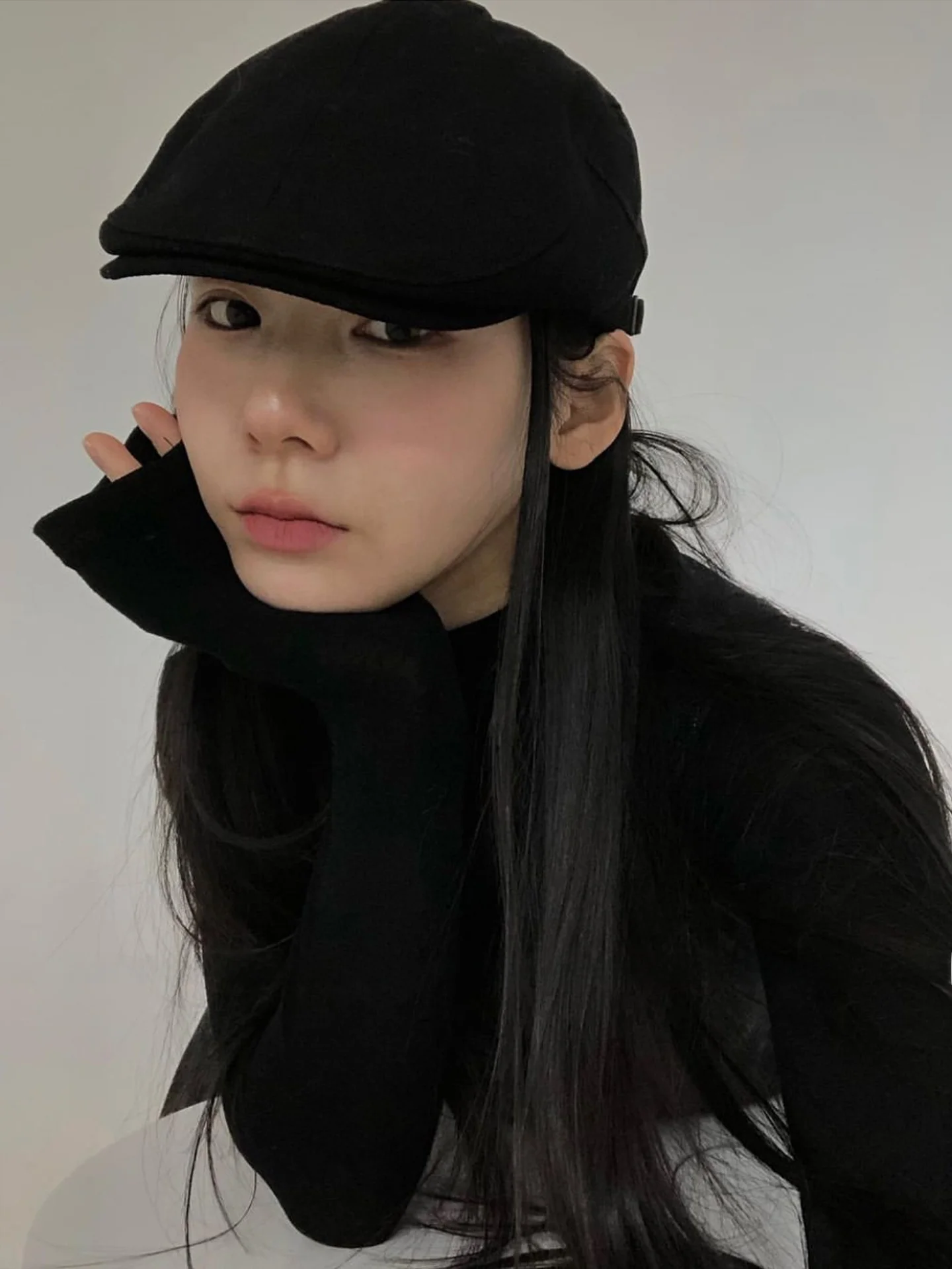 黒いベレー帽はどんなファッションに似合うのか？