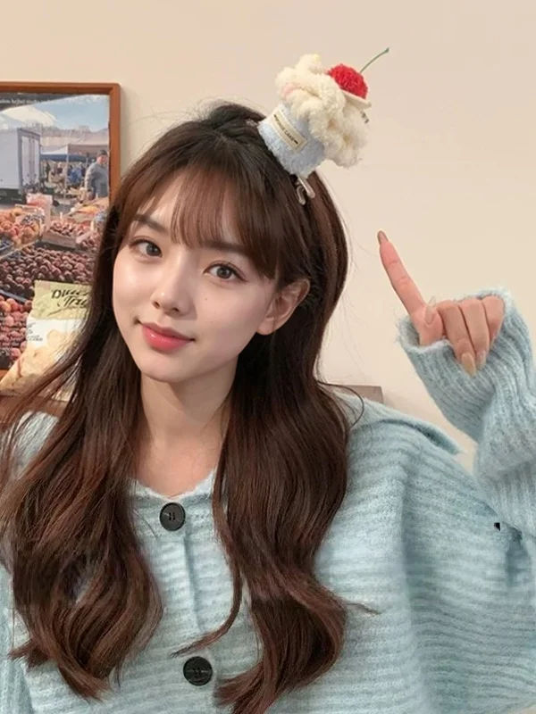 10歳の女の子にあげるクリスマスプレゼントって何が良いか？ふわふわケーキデザインのヘアクリップがおすすめの理由