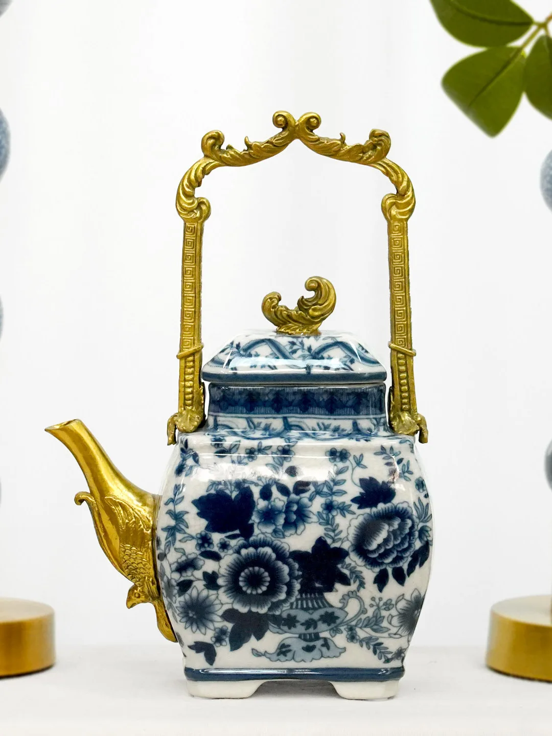 青花手描き陶器製ティーポット兼コーヒーポット：茶色 黒 のインテリアに最適な中華風デザイン