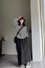 ストライプ柄クルーネック長袖Tシャツ【ゆったりフィット・ベーシックデザイン】